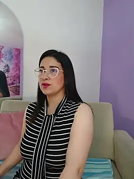 Alana steel 1 online show from 11/15/25, 12:02