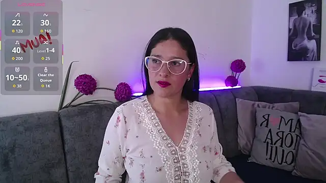 Alana steel 1 online show from 02/12/26, 07:31