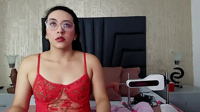 Snapshot of alehia_cute chatting on 01/09/26, 10:00 alehia cute online show from 01/09/26, 10:00