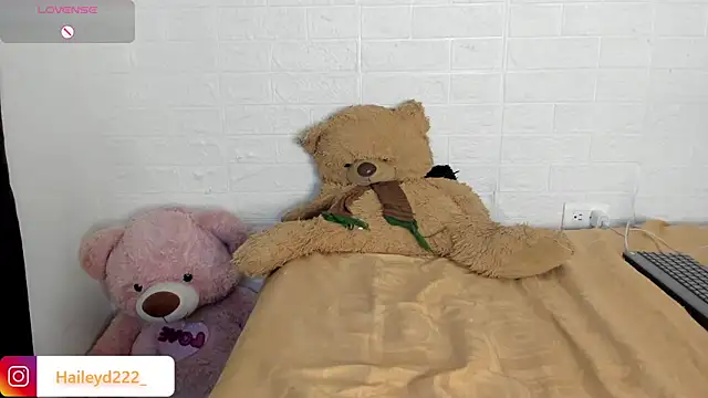 HaileyDuke online show from 06/25/26, 05:12