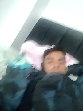 Snapshot of Ffeenniizz chatting on 02/13/26, 11:34 Ffeenniizz online show from 02/13/26, 11:34