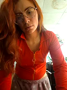 Snapshot of Natalykaty chatting on 03/11/26, 02:56 Natalykaty online show from 03/11/26, 02:56