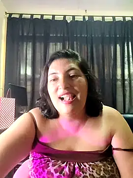 lina maria99 online show from 10/15/25, 10:21