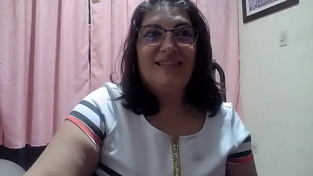 lina maria99 online show from 05/19/26, 01:11