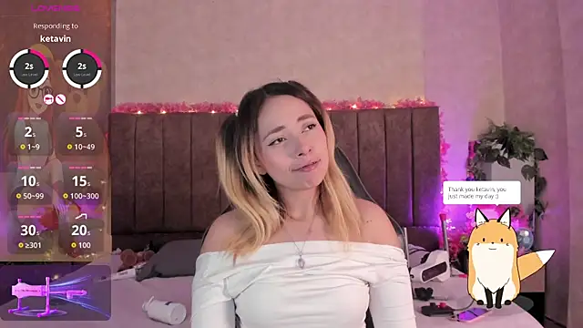 LanaMills  online show from 06/25/26, 05:12