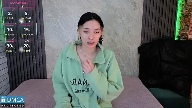 stepha   online show from 11/27/25, 11:12