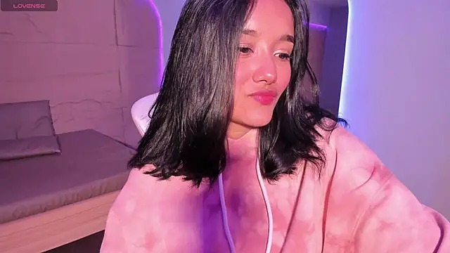 HannahMontgomery online show from 01/17/26, 05:56