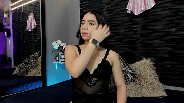 Snapshot of lu_styles_ chatting on 09/30/25, 06:18 lu styles  online show from 09/30/25, 06:18