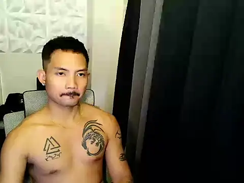 Thefriskyasian online show from 11/18/25, 05:01