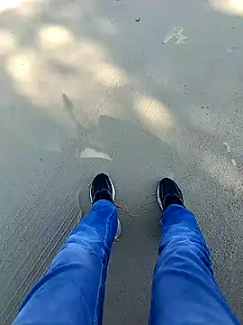 Desiandaj online show from 12/17/25, 08:31