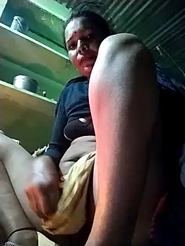 Snapshot of Hot_Kajal5 chatting on 11/23/25, 01:55 Hot Kajal5 online show from 11/23/25, 01:55