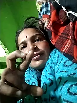 Snapshot of Hot_Kajal5 chatting on 11/30/25, 12:47 Hot Kajal5 online show from 11/30/25, 12:47