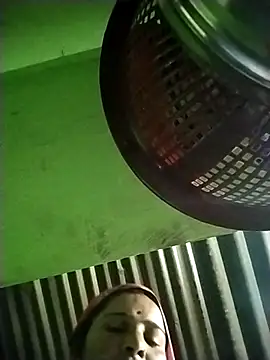 Snapshot of Hot_Kajal5 chatting on 11/30/25, 01:04 Hot Kajal5 online show from 11/30/25, 01:04