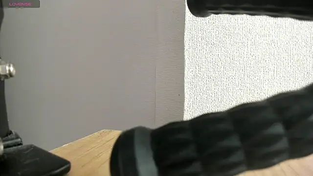 Snapshot of rosestatham chatting on 02/23/26, 04:37 rosestatham online show from 02/23/26, 04:37