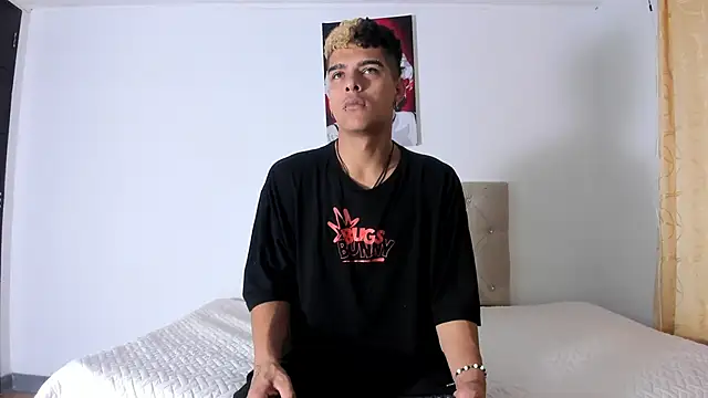 wyatt 3 online show from 09/22/25, 11:12