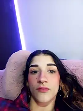 ingrid zese  online show from 10/31/25, 06:03