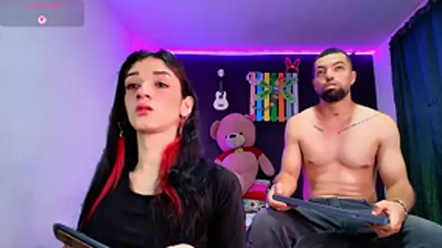 Snapshot of ingrid_zese_ chatting on 02/19/26, 06:15 ingrid zese online show from 02/19/26, 06:15