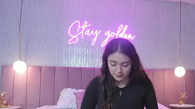 HANNA BASTIAN VC online show from 12/01/25, 11:37