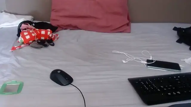 Snapshot of TALLHORNYBEAR chatting on 09/26/25, 04:05 TALLHORNYBEAR online show from 09/26/25, 04:05