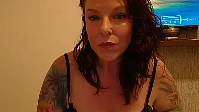 Island Siren online show from 10/20/25, 07:14