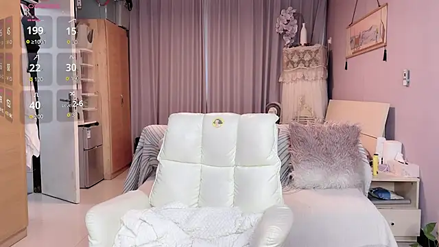 Y2Luvk online show from 10/02/25, 10:50