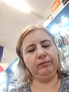 Snapshot of LustyyX chatting on 09/20/25, 11:11 LustyyX online show from 09/20/25, 11:11