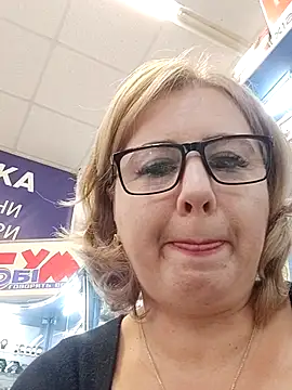 Snapshot of LustyyX chatting on 09/27/25, 09:03 LustyyX online show from 09/27/25, 09:03