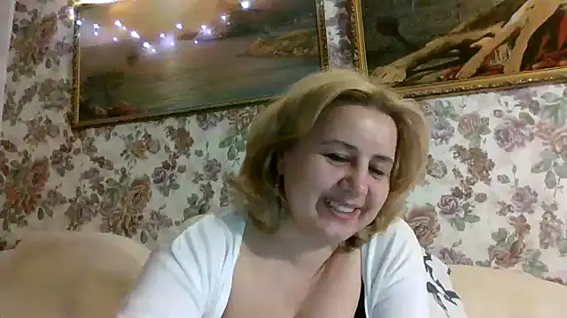 LustyyX online show from 04/29/26, 06:03