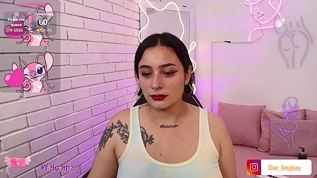 Darling tay online show from 09/17/25, 03:41