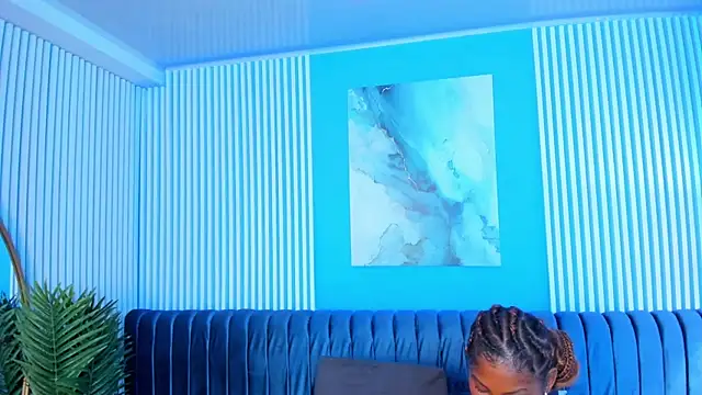 halleylorens online show from 11/27/25, 07:27