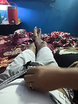 kuldeep12111 online show from 06/27/26, 06:13