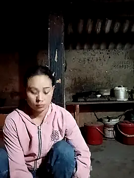 Snapshot of Ruaiuoi chatting on 03/13/26, 09:43 Ruaiuoi online show from 03/13/26, 09:43