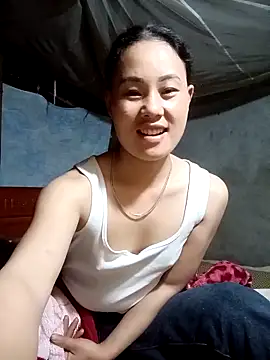 Ruaiuoi online show from 05/02/26, 12:54