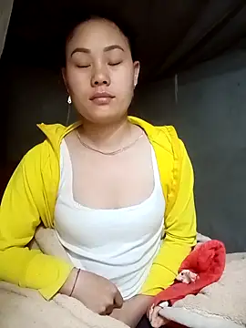 Ruaiuoi online show from 05/03/26, 05:52