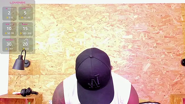 santiblack7 online show from 12/20/25, 01:02