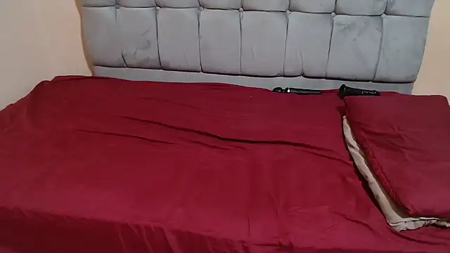 curveAss222 online show from 11/03/25, 10:32