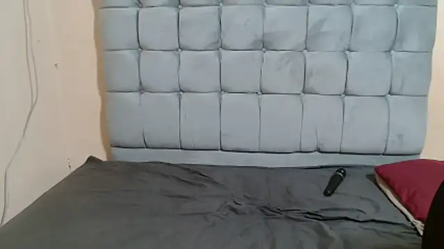 curveAss222 online show from 12/02/25, 06:36