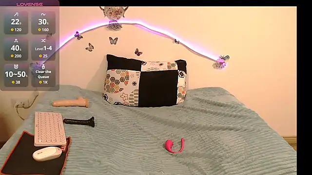 angelyxs online show from 09/13/25, 07:13