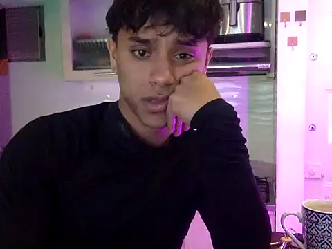 Snapshot of ZYZZ1312 chatting on 01/07/26, 07:38 ZYZZ1312 online show from 01/07/26, 07:38