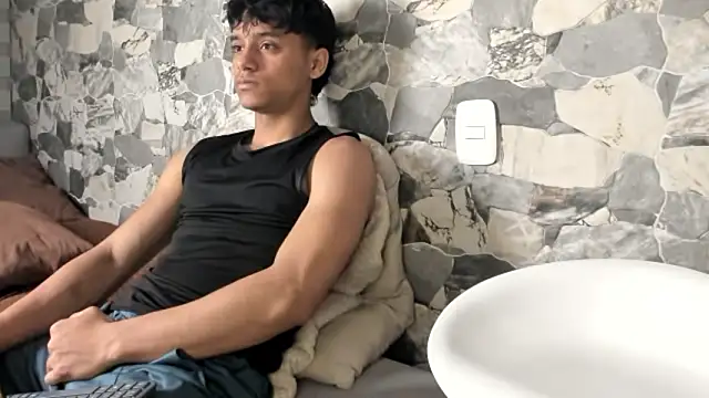 Snapshot of ZYZZ1312 chatting on 02/07/26, 04:16 ZYZZ1312 online show from 02/07/26, 04:16