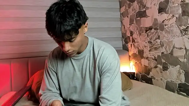 Snapshot of ZYZZ1312 chatting on 02/16/26, 03:35 ZYZZ1312 online show from 02/16/26, 03:35