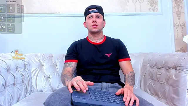 Scott Clark online show from 11/03/25, 11:11