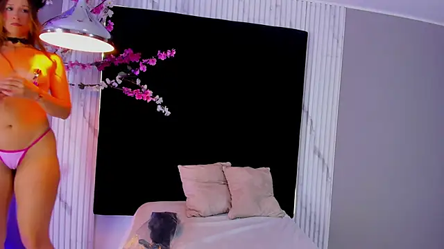 MONIK FOX CR online show from 10/29/25, 07:37