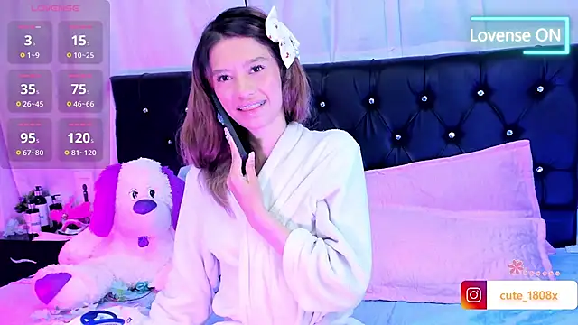 Snapshot of Sofiia_cute_ chatting on 02/24/26, 01:03 Sofiia cute online show from 02/24/26, 01:03