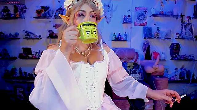 winnylove1 online show from 10/30/25, 09:59