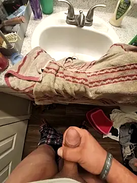 Biglou97 online show from 12/22/25, 07:49