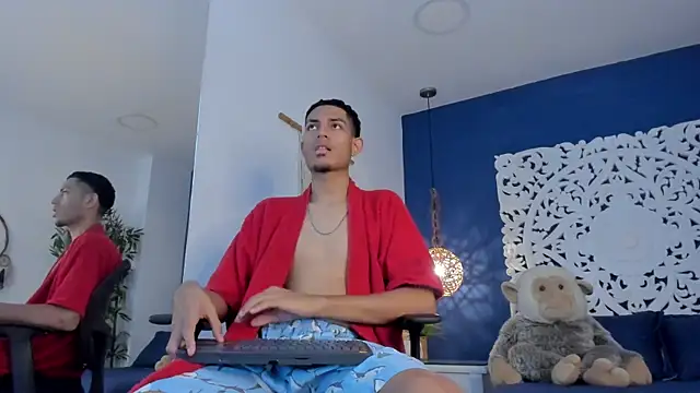 Snapshot of Adonis_WB chatting on 09/18/25, 09:28 Adonis WB online show from 09/18/25, 09:28