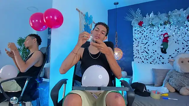 Adonis WB online show from 11/28/25, 09:06