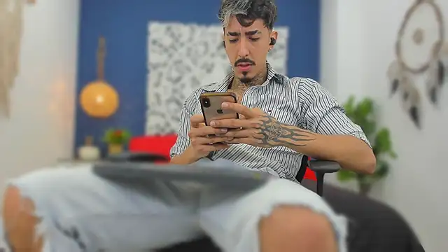 Donovan Desmond online show from 09/12/25, 10:43