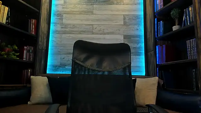 Donovan Desmond online show from 09/24/25, 08:56